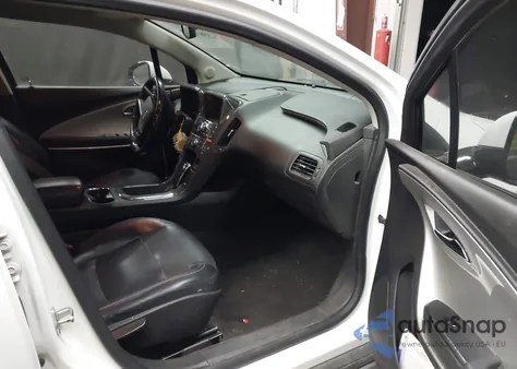 2012 Chevrolet Volt z USA, uszkodzony, nr VIN 1G1RF6E49CU121457